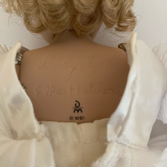 MBI Porcelain Shirley Temple 10” Doll “Baby Take a Bow” Ruffled White Dress - Picture 7 of 10